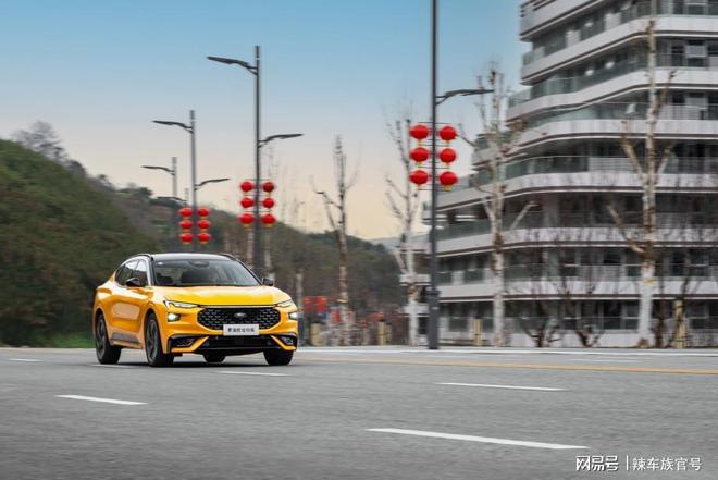 开了1300km后,来说说蒙迪欧运动版ST-Line怎么样(二)油耗马力福特蒙迪欧2.0t发动机_订阅