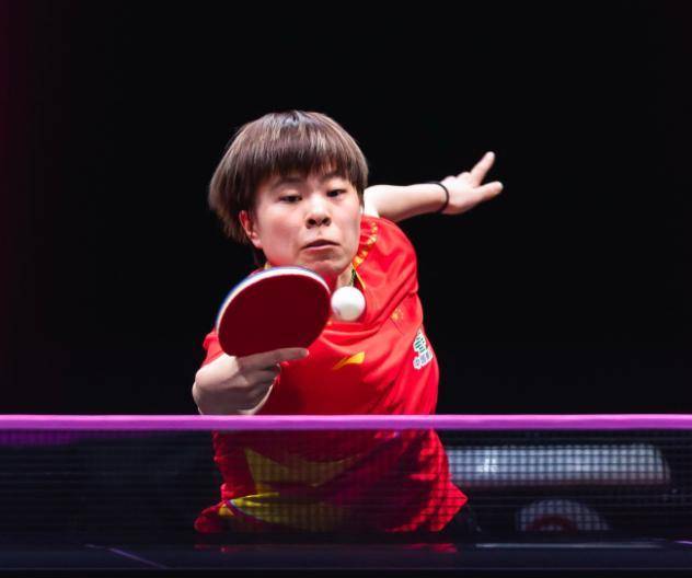 王艺迪开局先丢一局，连扳三局逆转！国乒八强第一人诞生，今晚蒯曼死磕早田