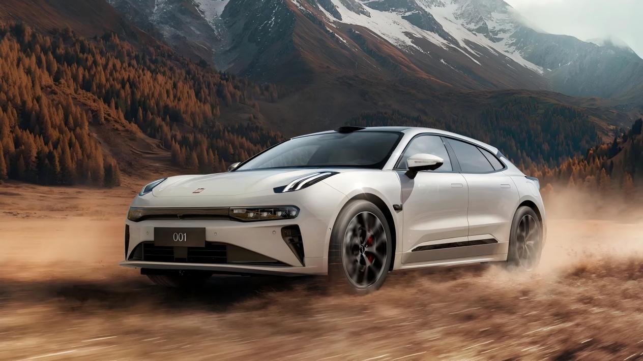 全栈900V加持，26款极氪001重新定义豪华猎装