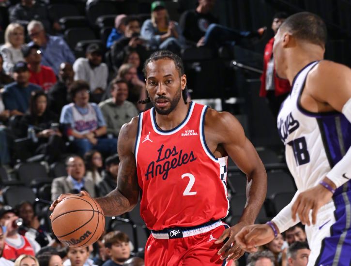 快船爆冷负国王：莱昂纳德31+6伤退创队史第一 威少第209次三双