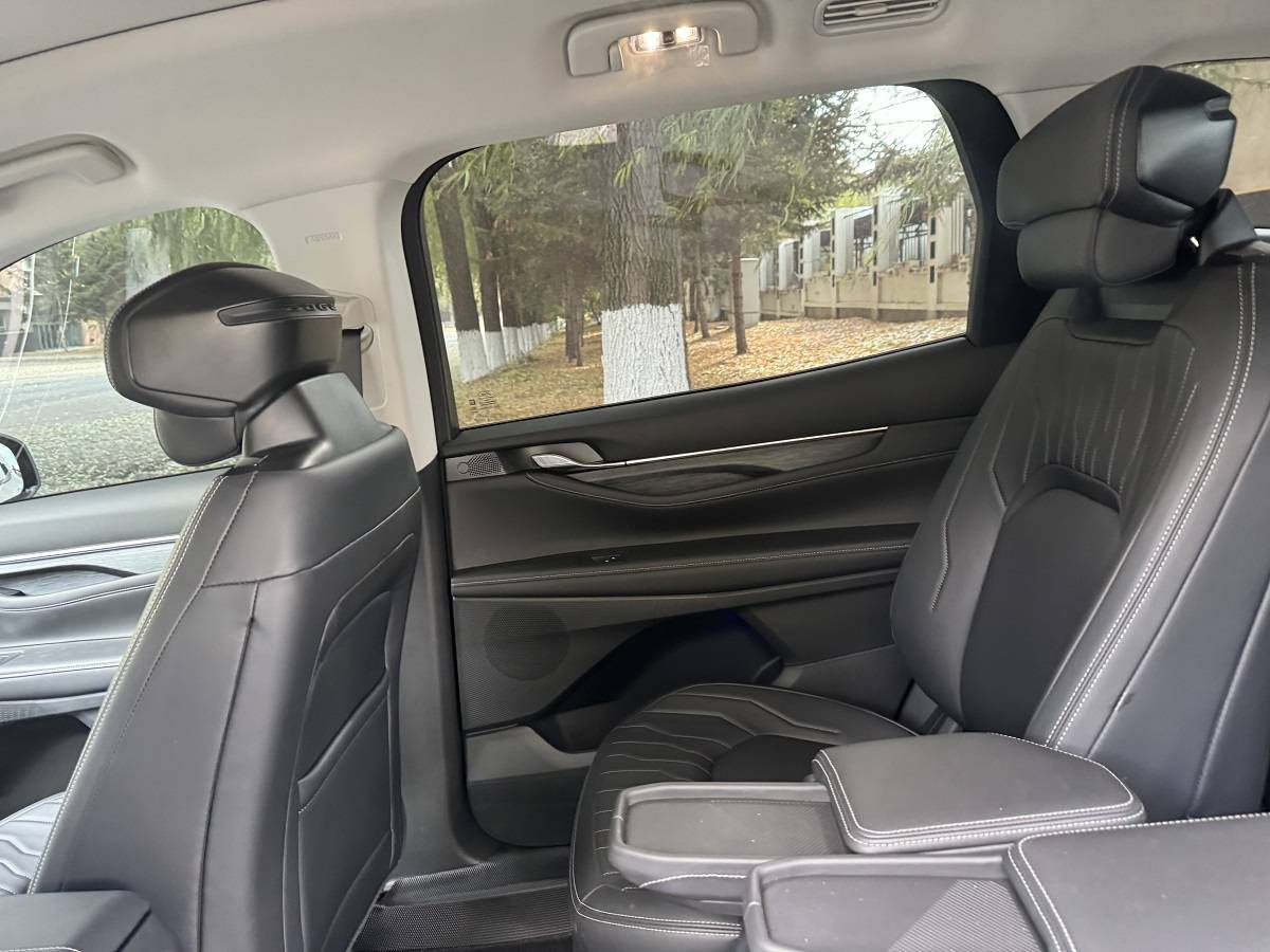 周末利器：锐界L大家庭出行的实际感受