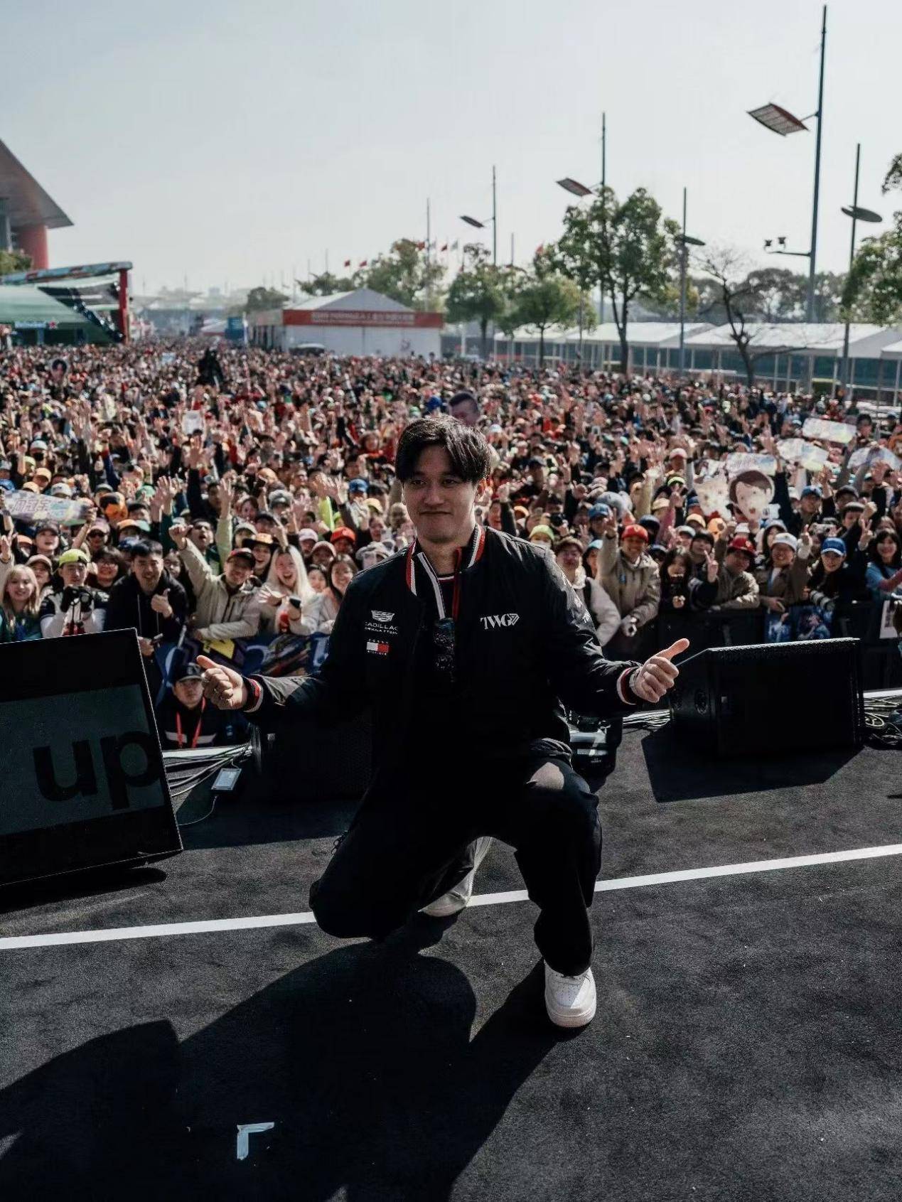 凯迪拉克F1车队登陆上海豪华展车助阵2026F1中国大奖赛