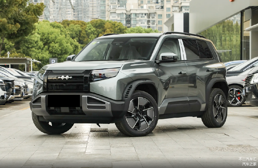 钛3版本价格跨度大,横向对比配置差异,预算紧张入门也能考虑