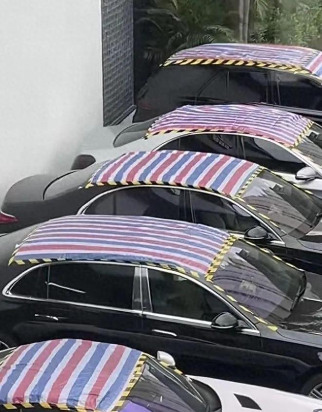200 多万买的豪车竟然漏水,好好的新车为什么会漏水啊?车顶汽车车门雨水老司机_订阅