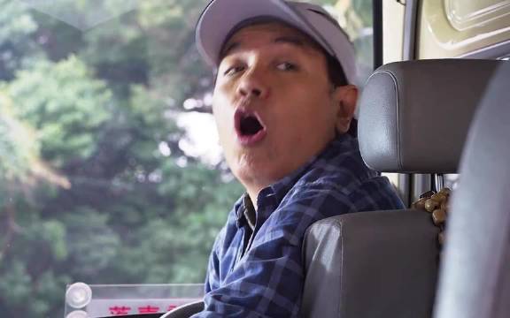 谁也阻挡不了“钞能力”的魅力郑中基 江疏影 田启文