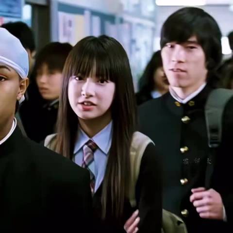 北川景子20岁颜值惊艳，网友感叹看车错过女神