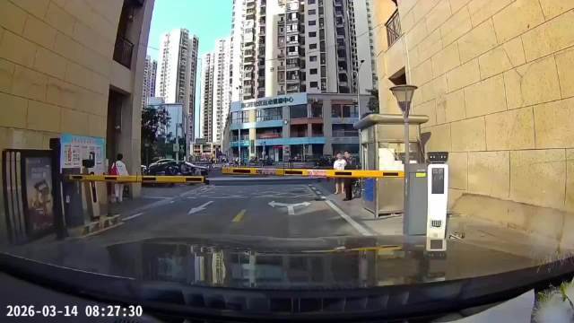 视频车应该没料到，这责任划分应该秒出吧