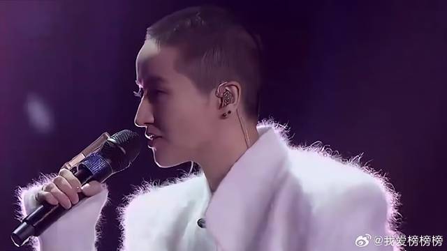 歌曲《看得最远的地方》，张韶涵蒋一侨嗨翻全场，好听极了