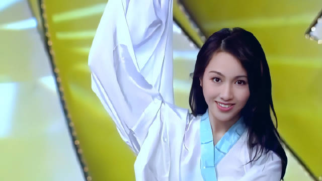 黎姿翁虹两大美女舞蹈大PK，不知道各位和菲哥更喜欢哪一位？翁虹 舞蹈