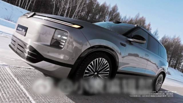 上汽大众ID.ERA 9X发布，黄金增程器颠覆传统出行