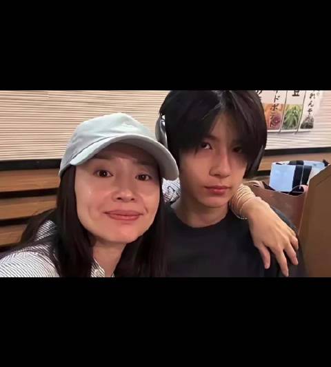 董洁首谈与潘粤明婚姻，承认当年太任性