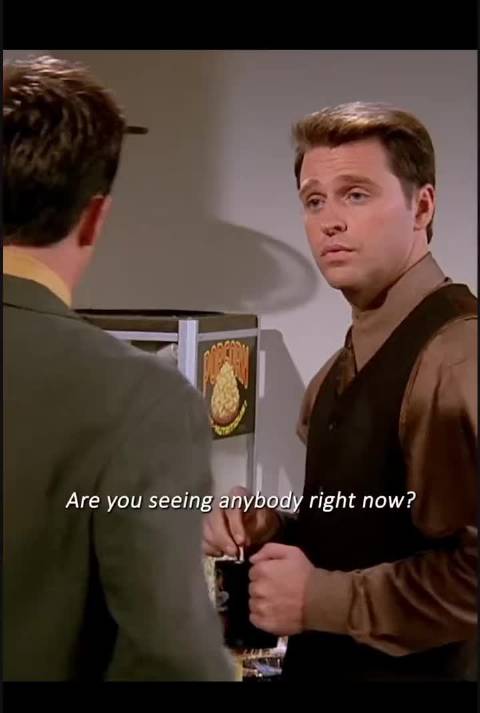 钱德勒对瑞秋的这个吻太宠溺了