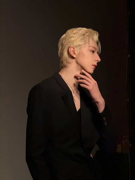 林一的金发新造型是如何颠覆他过往的荧幕形象的？