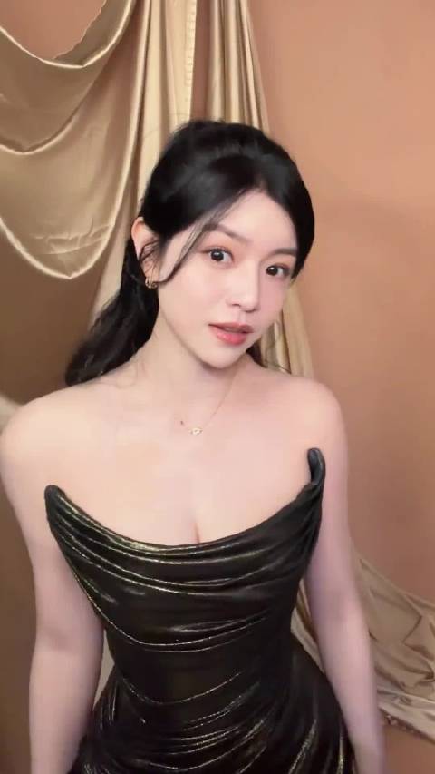 陈妍希最新物料