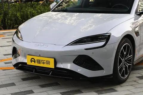 如何判断轮胎是否需要更换?