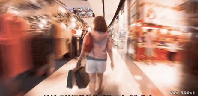 俞灏明王晓晨牵手约会甜度爆表，细水长流的爱情藏不住