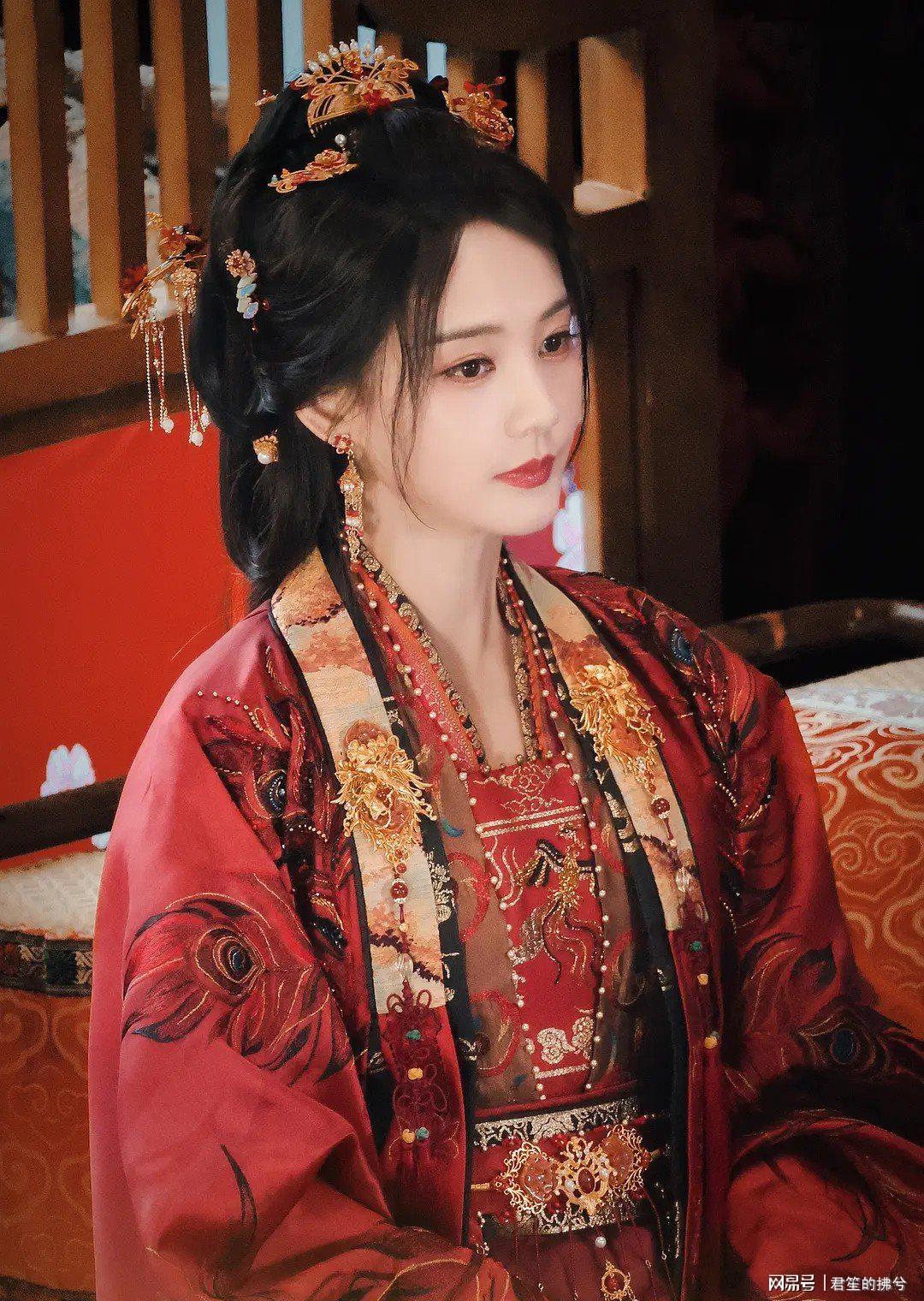 《云秀行》李一桐邓为领衔,所有演员都熬红,比《书卷一梦》还火|书卷一梦|云秀行|国色芳华|曾舜晞|李一桐|演员|邓为