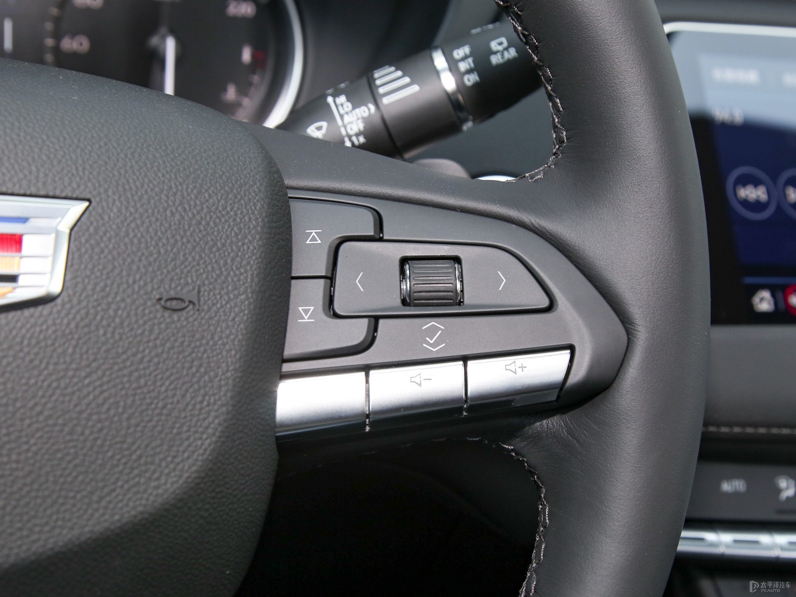 凯迪拉克XT4和沃尔沃XC40配置差异全解析