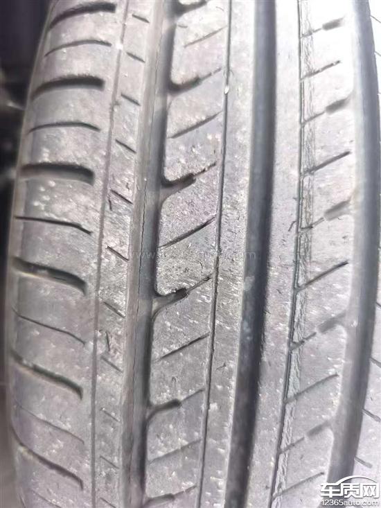 比亚迪海鸥朝阳轮胎开裂 吃胎偏磨