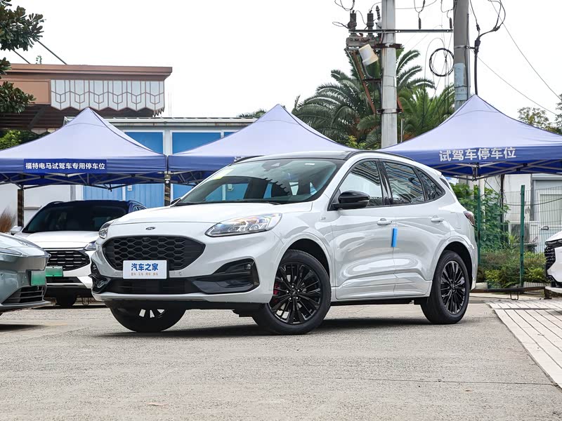 越野车和性能车哪个更好