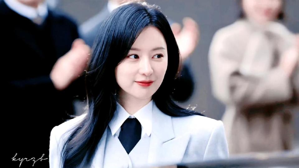 如果爱忘了成眼泪女王民选OST,戚薇躺赢汪苏泷却忙着背着善宰跑_新闻