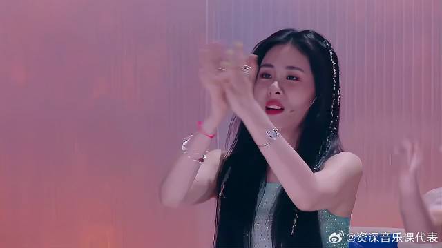 戴佩妮吉克隽逸嗨唱《鸟人》，好过瘾，张碧晨都嗨了