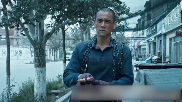 管虎、贾樟柯，这两位大导演的电影是真的很好看，很有深度
