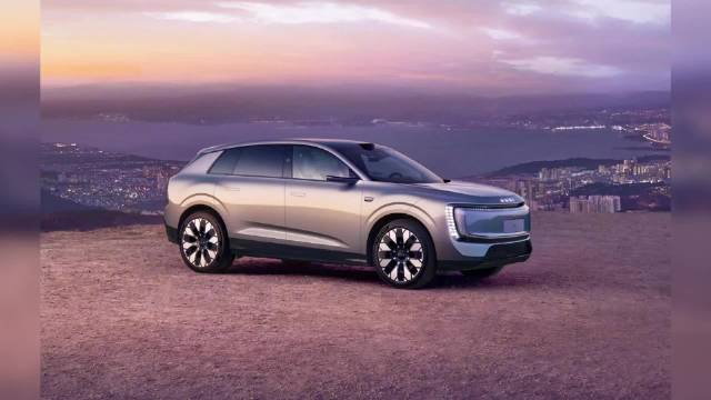 奥迪E7X以星钻光幕设计打破新能源SUV同质化