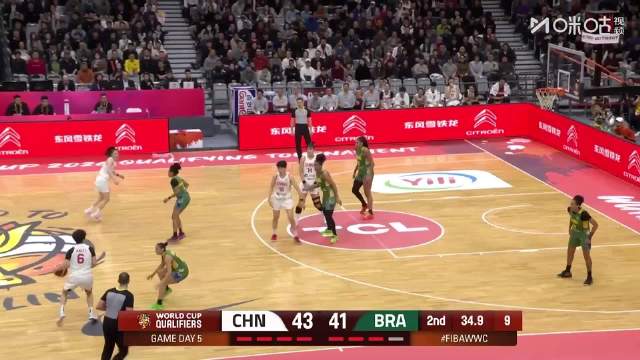 李月汝关键三分助中国女篮扩大优势