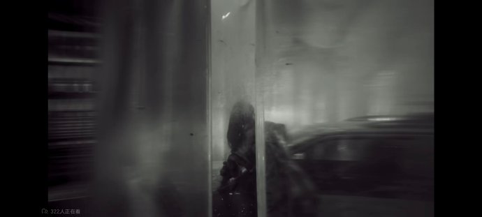 张韶涵的家庭问题（如父母指控）具体发生在什么时候，对她的演艺事业造成了哪些实际打击？