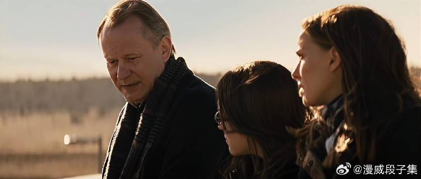 听见父亲的话，简沉默了，神盾局惹不起啊