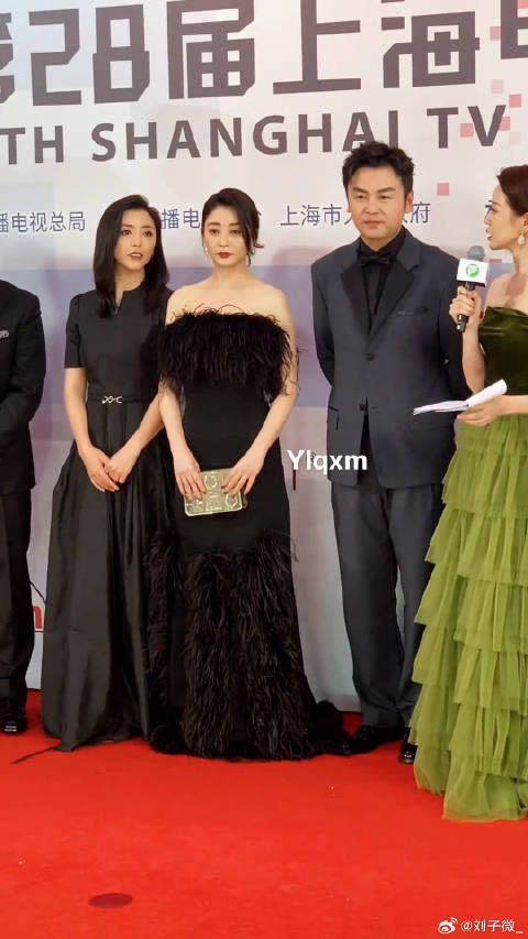 《人世间》剧组重聚殷桃 微博VC计划