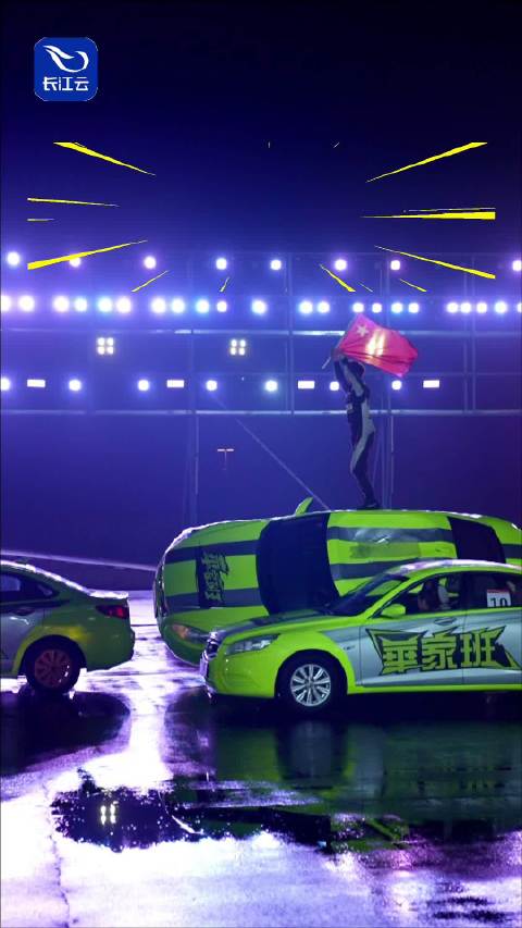 沔阳小镇上演速度与激情，网络大V见证仙桃万千花海