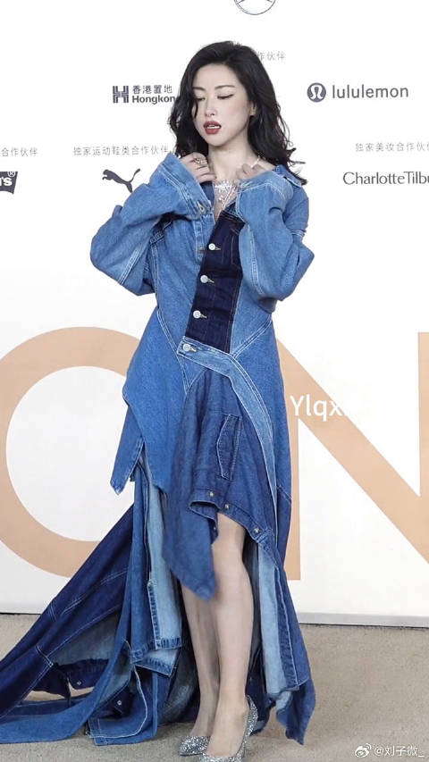 这谁顶得住啊 VOGUE时尚之力开幕夜