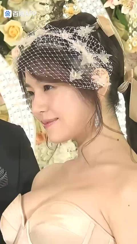 陈妍希陈晓当年婚礼现场，堪称娱乐圈最甜的婚礼现场，如今希望他们各自安好