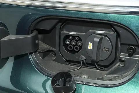 新车｜最高续航301公里，新一代五菱宏光MINIEV 3月下旬上市