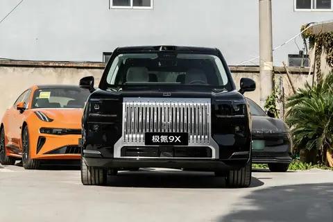 “国产库利南”巅峰局，岚图泰山、极氪9X深度对比，你怎么选?