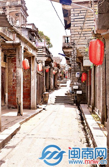 石狮永宁老街大宅门里 走出的女作家(图)