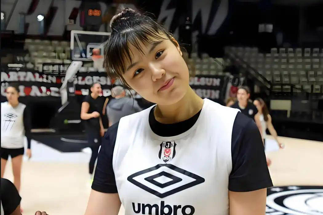 李月汝伤愈困难重返WNBA 球迷期待早日康复