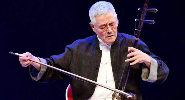 68岁赵本山近况曝光：女儿透露他身体状况，称爸爸不会出来工作了