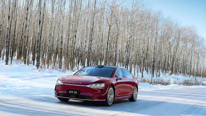 宝马最高降价30万：豪华车在中国真正低头了？