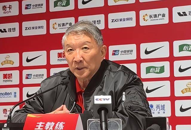 中国女篮战胜巴西！宫鲁鸣夸赞两人，不是杨舒予，也不是王思雨