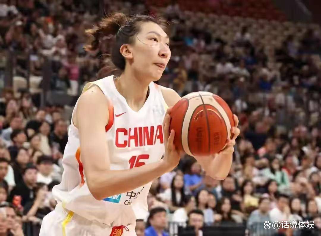 一场65-80！世预赛乱了：中国女篮升至第2，4队1胜1负，激烈