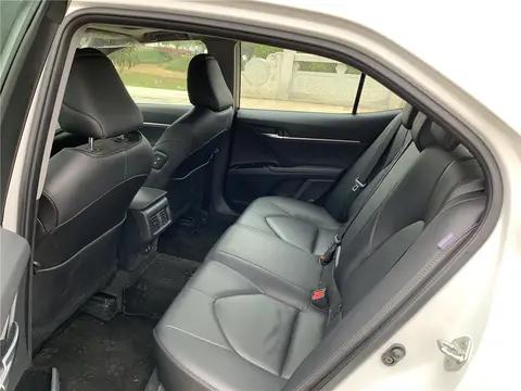 实测凯美瑞后排空间:2825mm轴距带来什么体验?