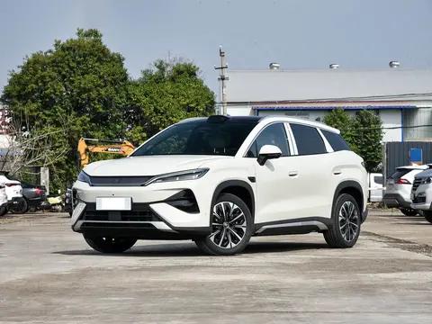 比亚迪全新纯电中型SUV，预售15.5万起，轴距超2米8，续航710公里