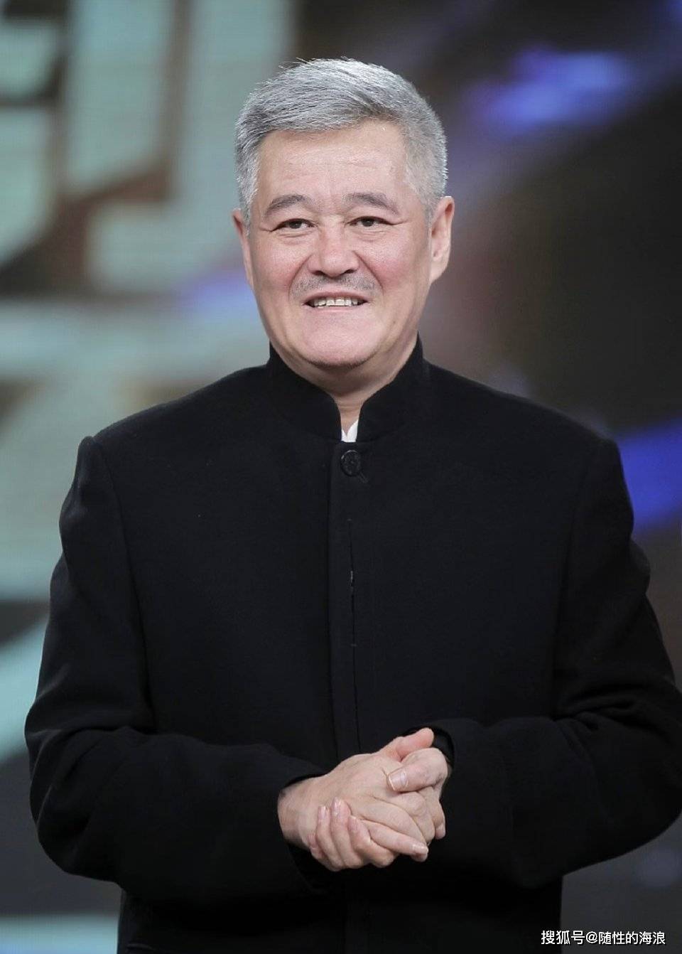 赵本山近况：退居幕后定居三亚，晚年生活低调务实