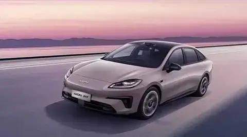 2025年十万以内纯电车终极推荐:这十款性价比之王，闭眼买不踩雷