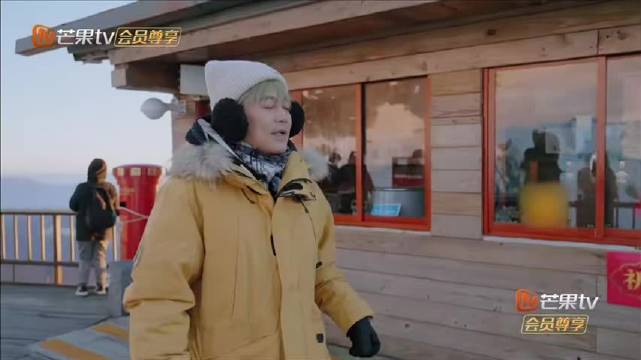苏醒登玉龙雪山高反仍领跑边唱《世界这么大》