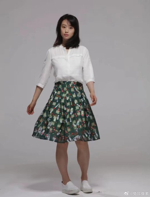 李梦的“男性化特训模式”具体包括哪些训练内容和方法？