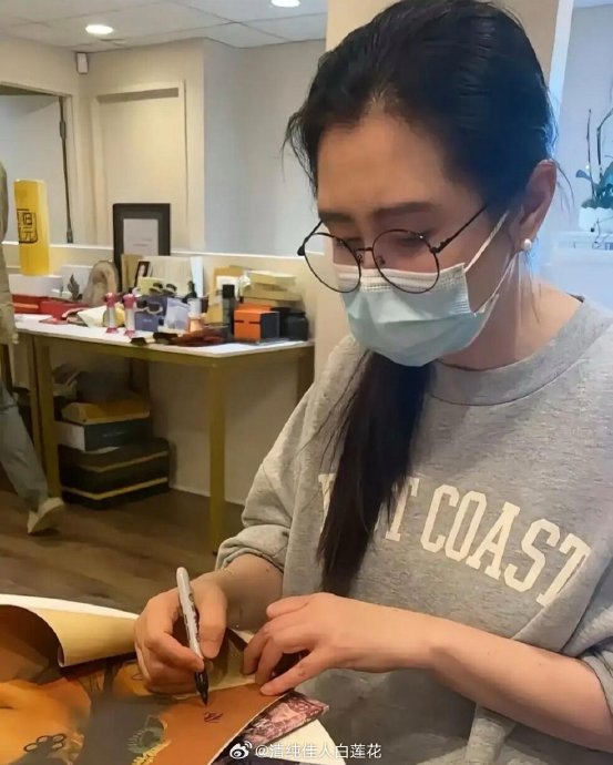 王祖贤近年来专注的中医养生和艾灸事业具体是怎样的？